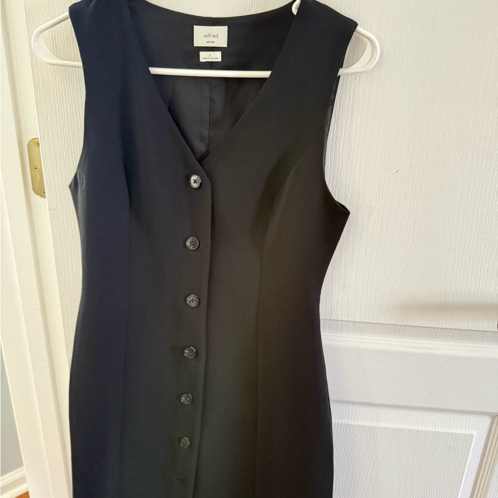 Wilfred Midnight Black Sleeveless Midi Dress